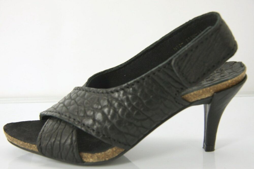 Pedro Garcia Black Pebbled Leather Maggie Slingback Sandals Strappy